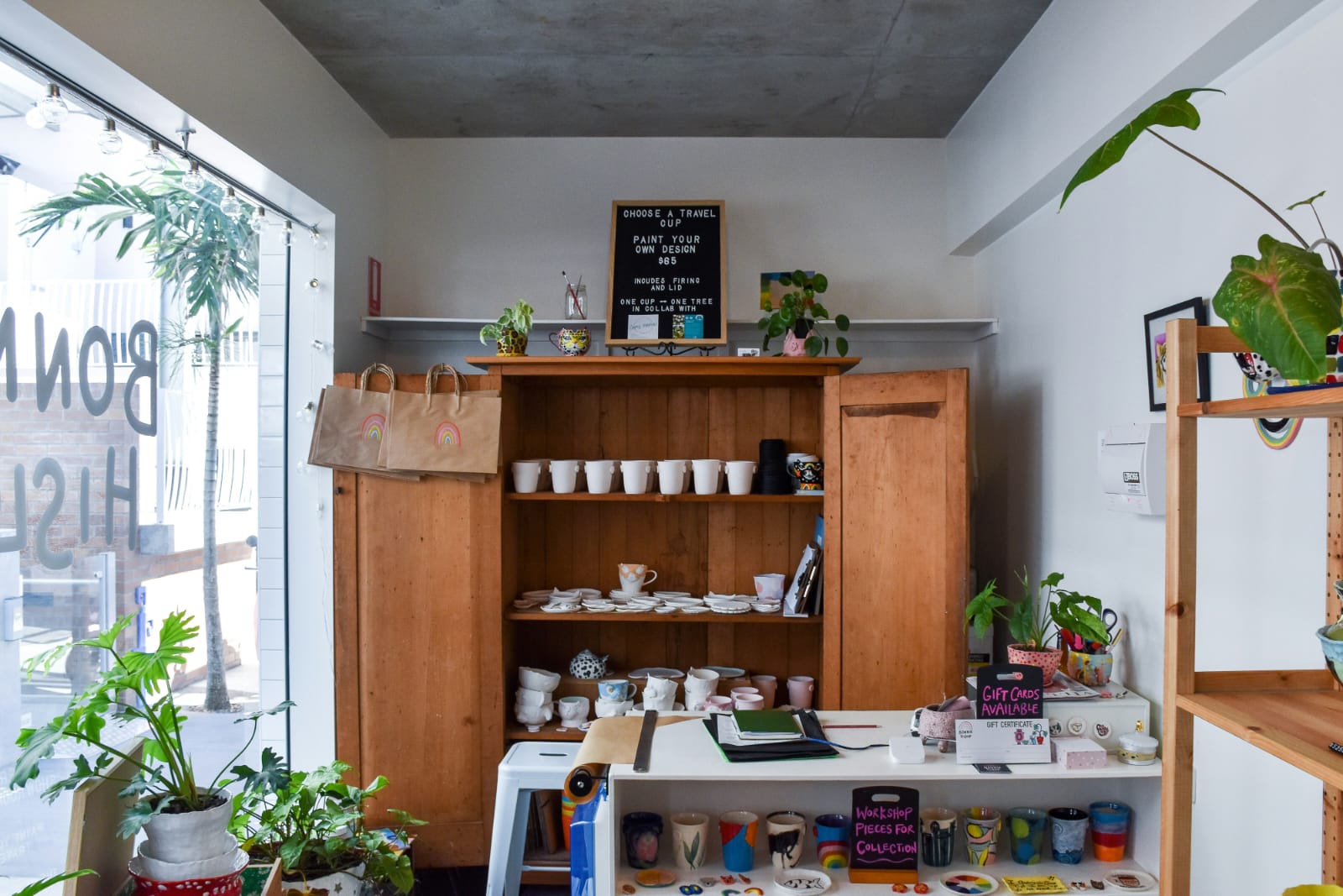 Modern store 1